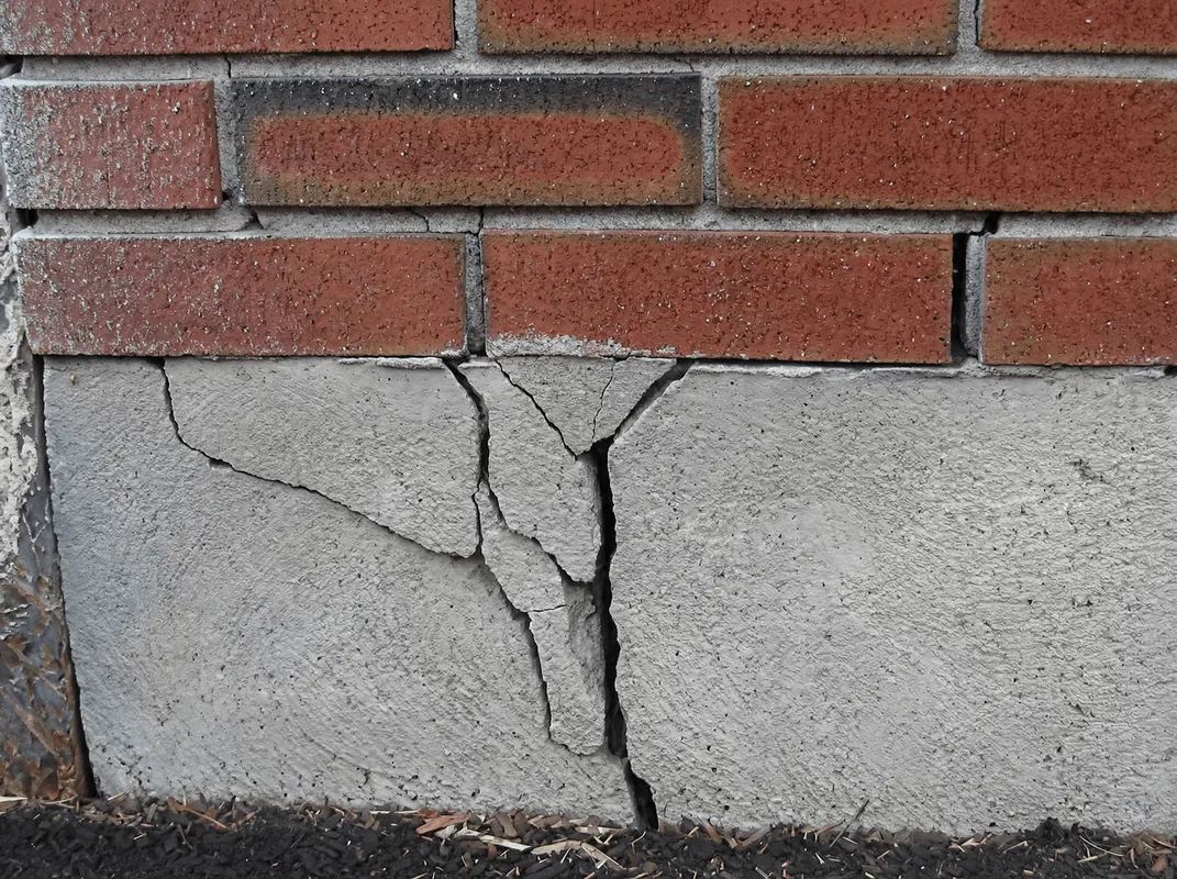 Concrete foundation with serious structural damage in San Diego, CA